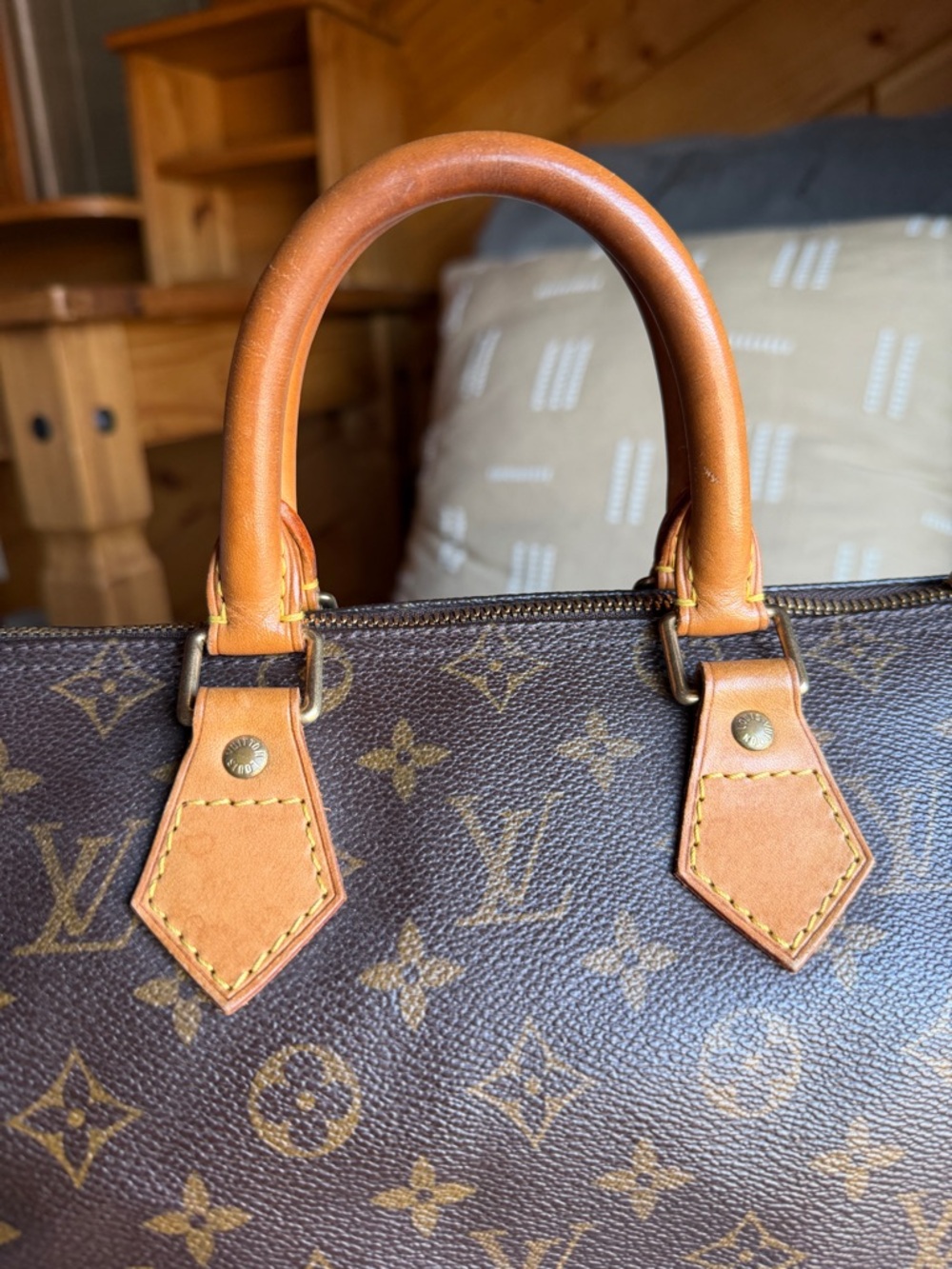 Vintage Louis Vuitton Monogram Canvas Speedy 25 - Picture 3 of 11